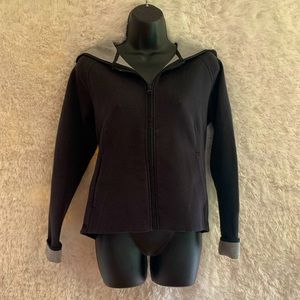 Ladies size 6 Black Lululemon Jacket!